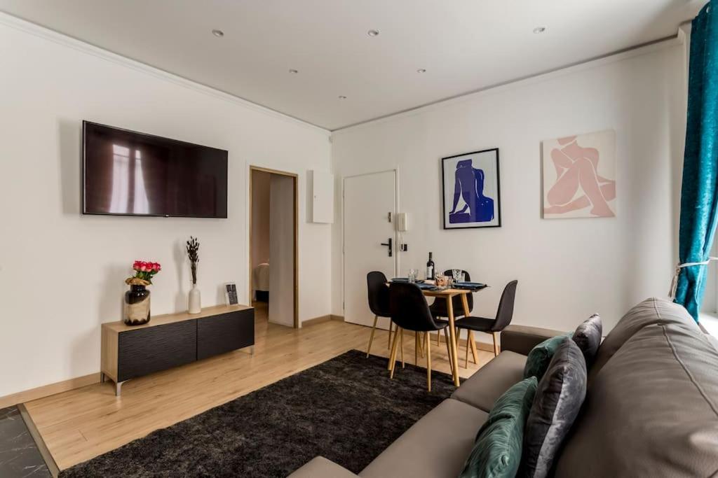 Suite Paris, Tour Eiffel, Champs Elysees Buitenkant foto