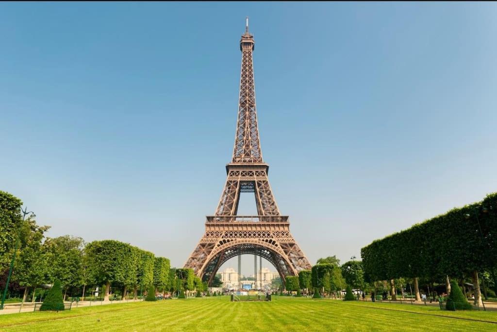 Suite Paris, Tour Eiffel, Champs Elysees Buitenkant foto
